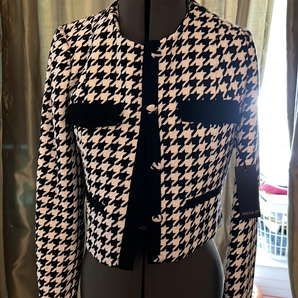 NWOT Classy Blazer
